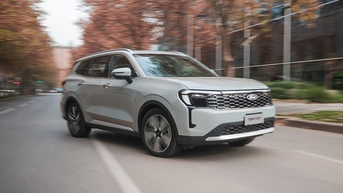 Witness the new Ford Territory 2025, waiting to be sold in Vietnam