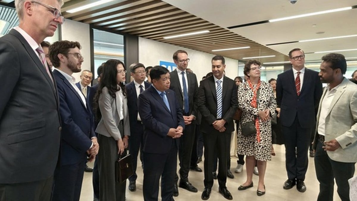 German technology giant invests more than 150 million euros in R&B center in Ho Chi Minh City
