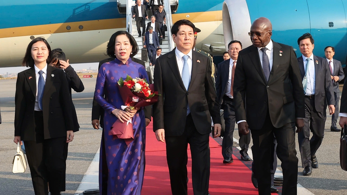 President Luong Cuong begins state visit to Angola