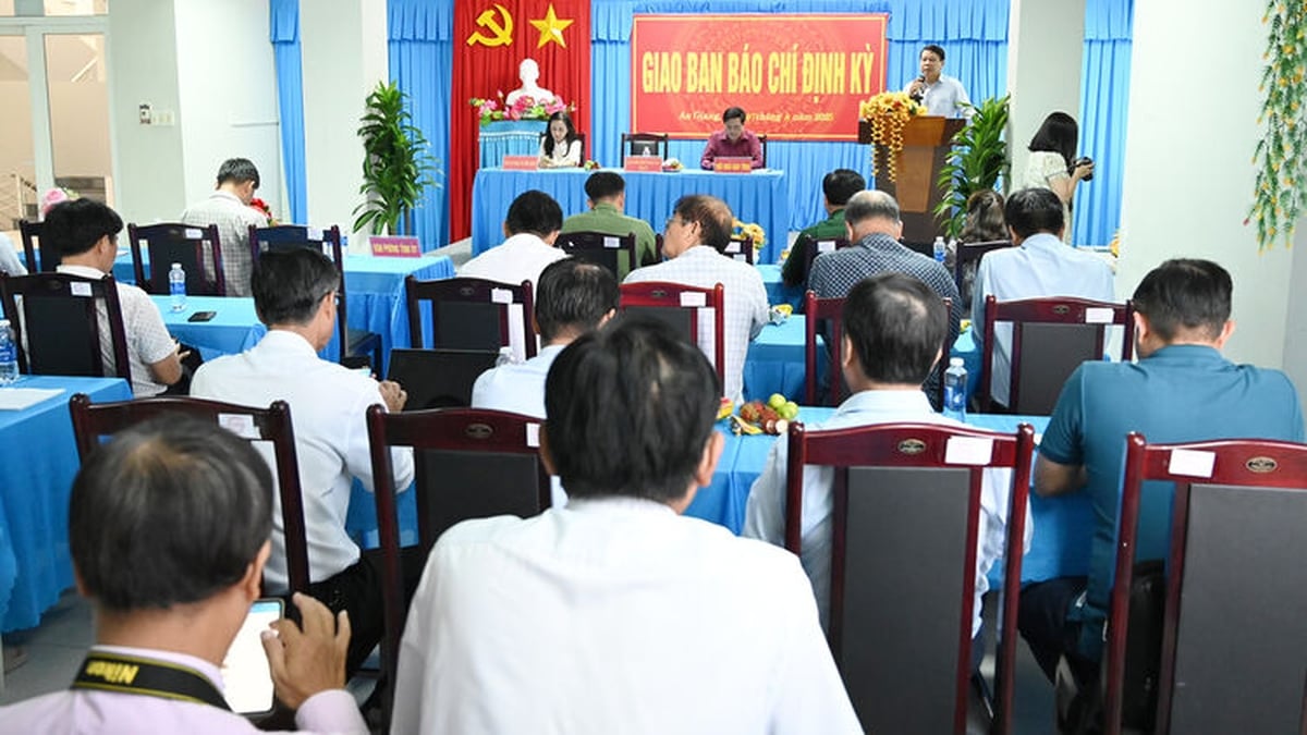 In July, 1,427 news and articles related to An Giang province were posted.