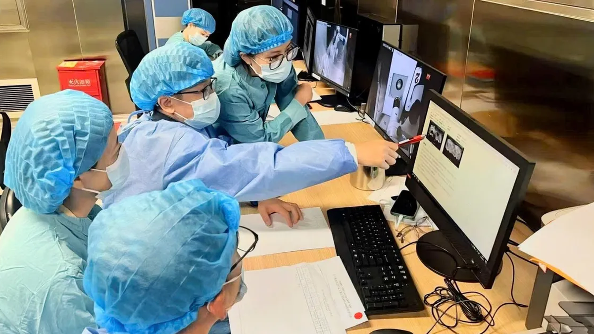ការផ្ទេរបច្ចេកវិទ្យា IVF ទៅមន្ទីរពេទ្យចិន