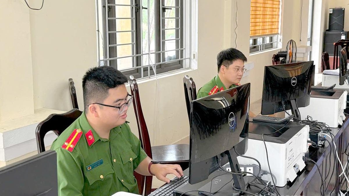 การนำระบบแลกเปลี่ยนบัตรสมาชิกพรรคไปใช้ตามฐานข้อมูลประชากรแห่งชาติ