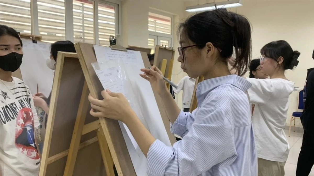 2025-2026年度の新学年への懸念：教員不足問題