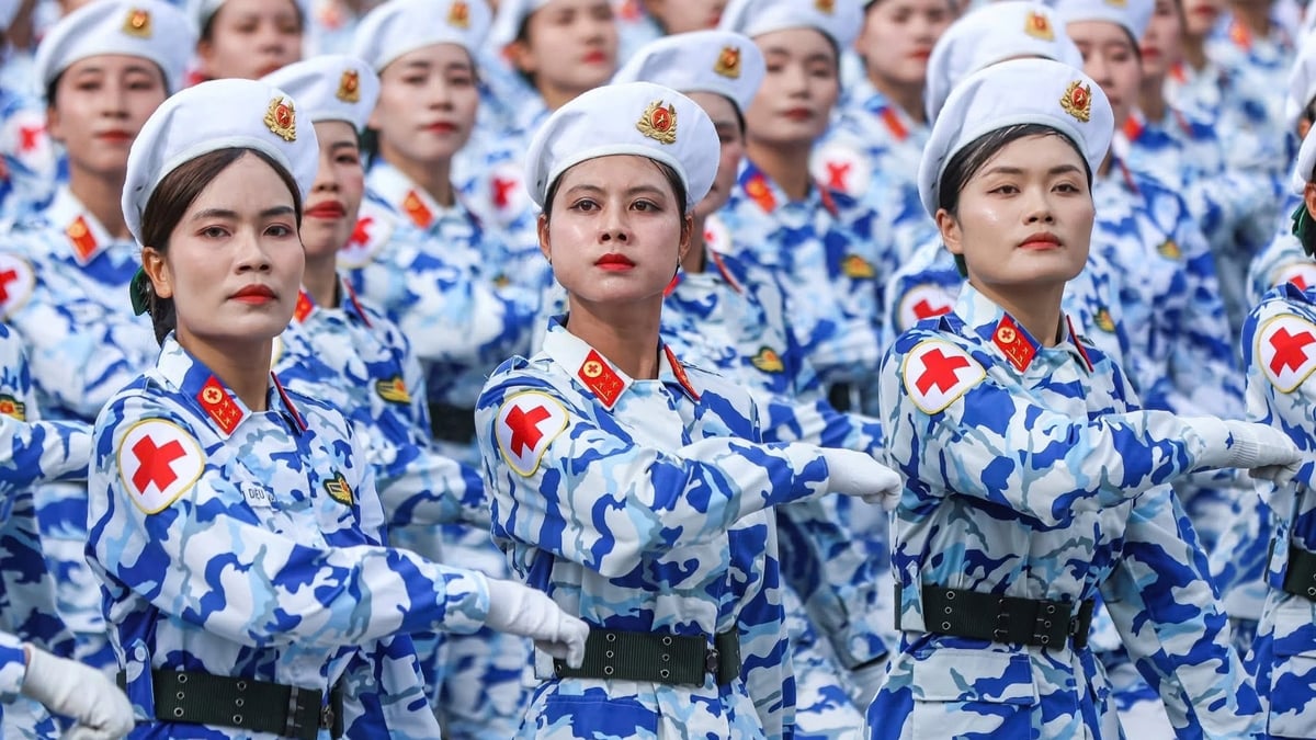 Vượt nắng thắng mưa, luyện tập vì ngày hội non sông