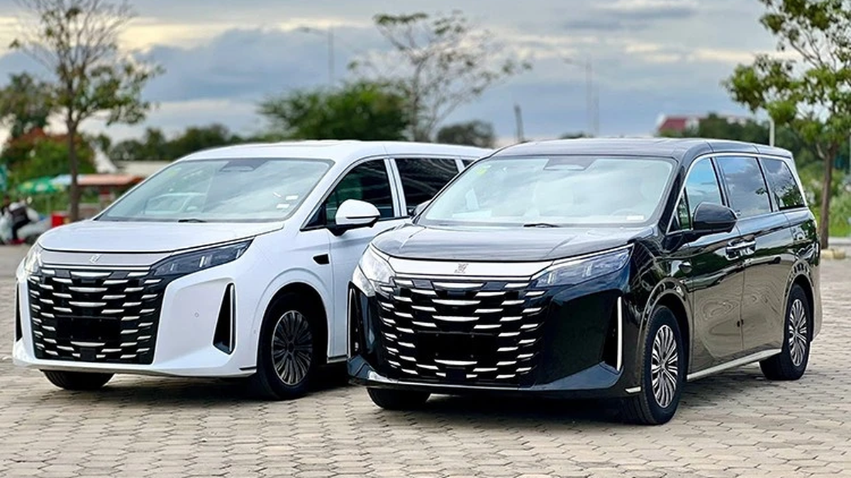 Nahaufnahme des BYD M9 in Vietnam, einem „luxuriösen“ MPV wie Toyota Alphard