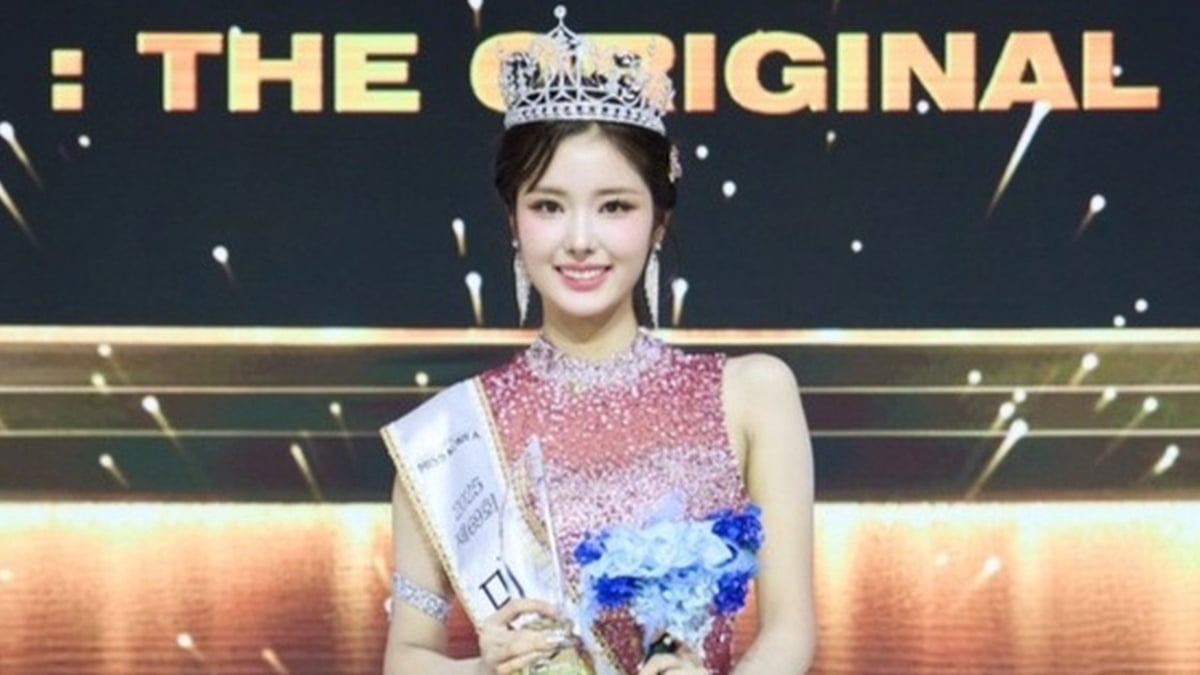 미스코리아 당선자는 '살아있는 인형'처럼 아름답다는 찬사를 받고 있다.