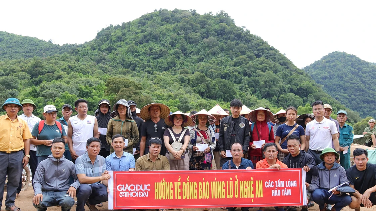 កាសែត Education និង Times សហការគ្នាជួយប្រជាជន Nghe An សង្គ្រោះពីទឹកជំនន់
