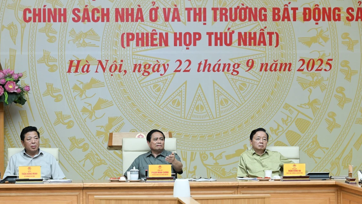 [Ảnh] Thủ tướng Phạm Minh Chính chủ trì Phiên họp thứ nhất Ban Chỉ đạo Trung ương về chính sách nhà ở và thị trường bất động sản