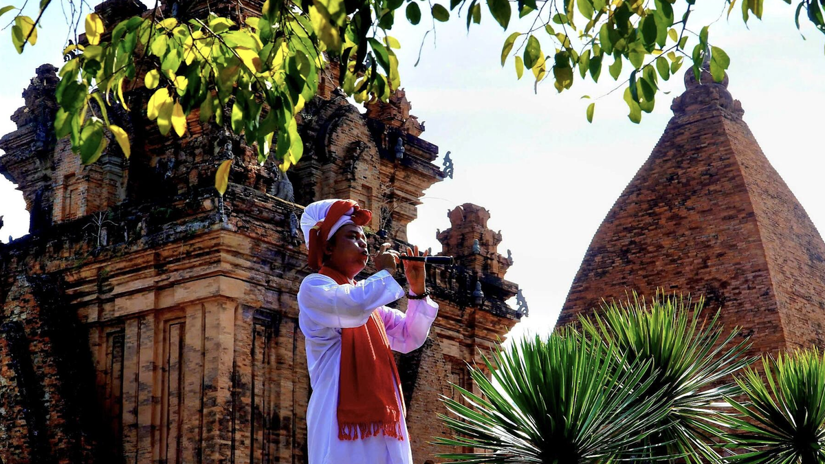 La tour Ponagar – un monument millénaire de la culture Cham au cœur de Nha Trang.