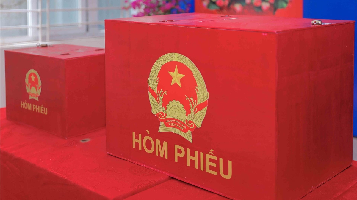 Voters in the capital city cast their ballots at the place where President Ho Chi Minh wrote the Declaration of Independence.