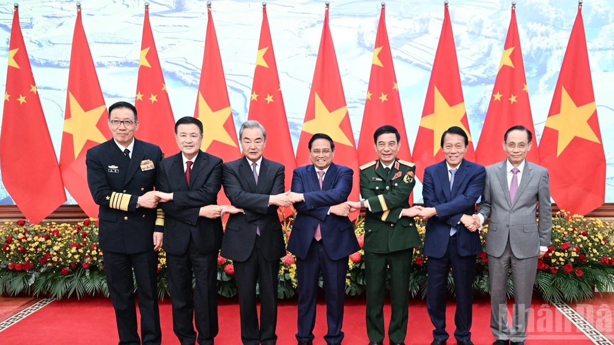 [Ảnh] Thủ tướng Phạm Minh Chính tiếp Bộ trưởng Ngoại giao, Quốc phòng, Công an Trung Quốc