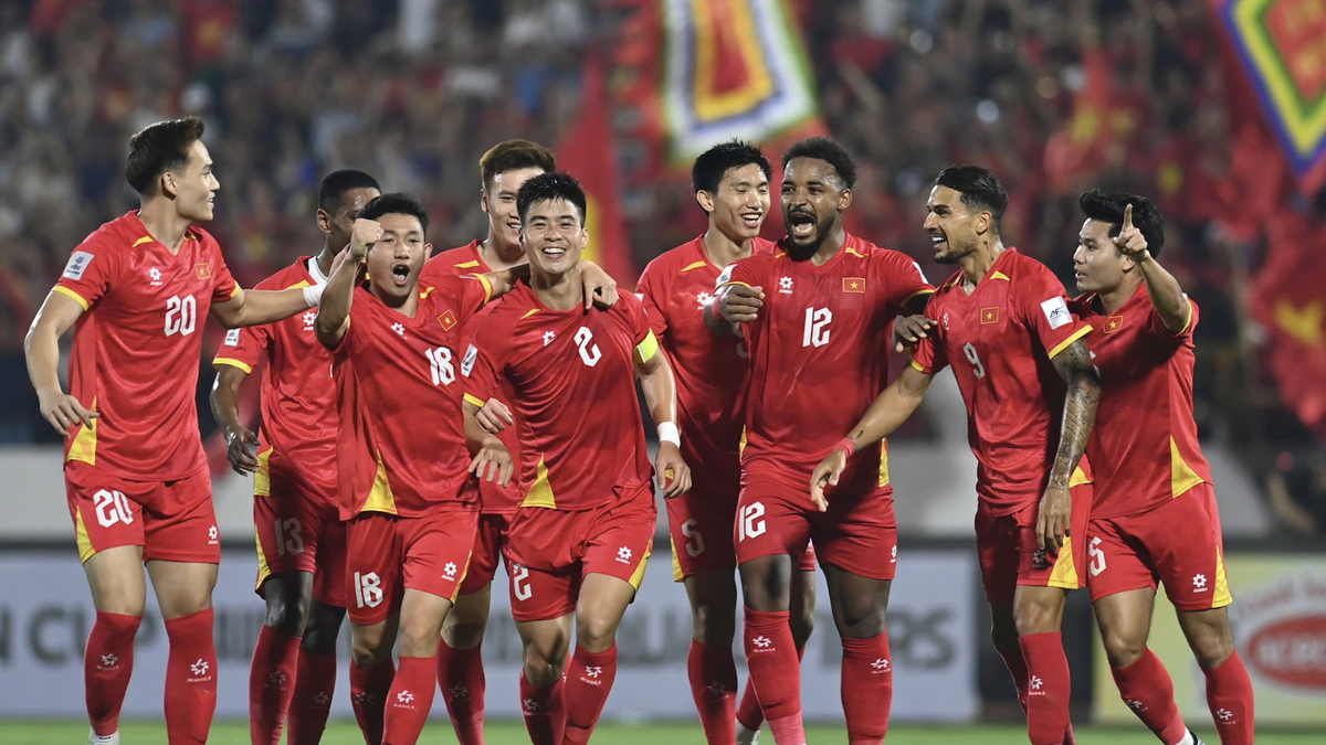 Xuan Son scoret to mål og bidro dermed til at det vietnamesiske landslaget overbevisende beseiret Malaysia.