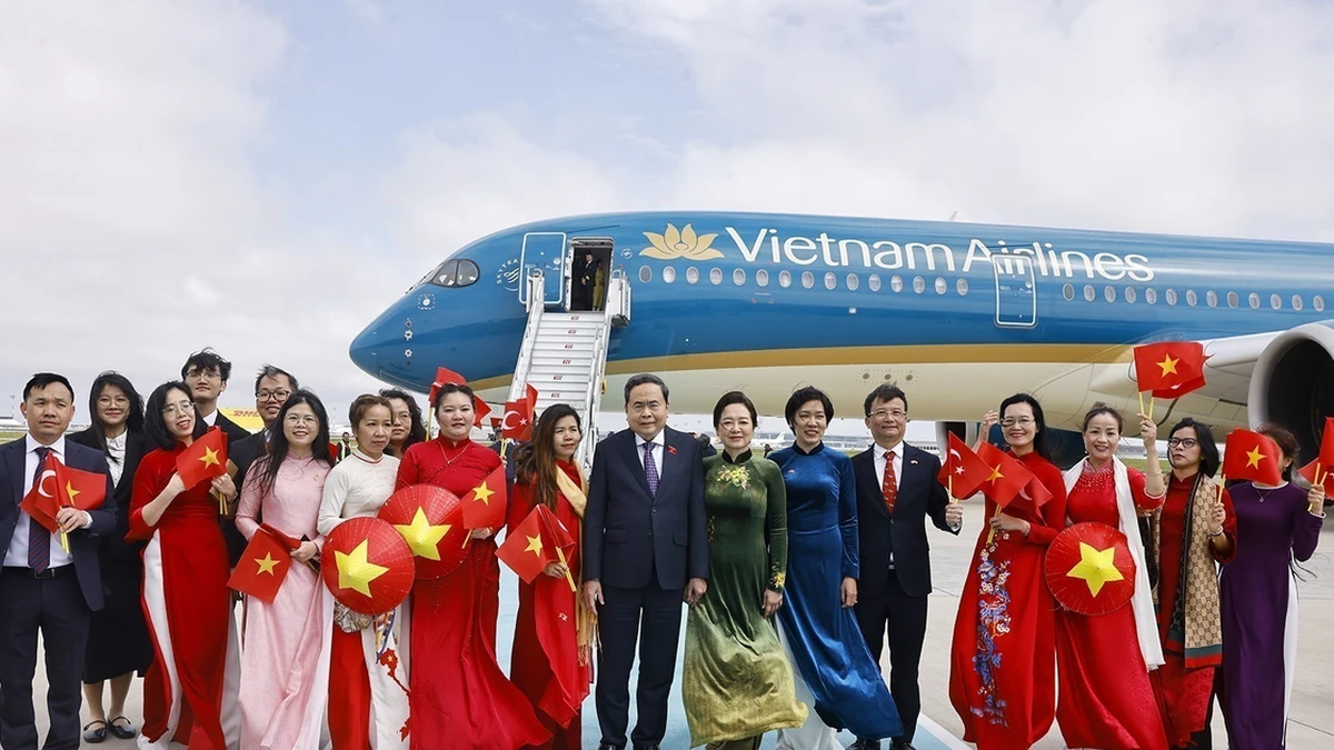 [Ảnh] Chủ tịch Quốc hội Trần Thanh Mẫn tới Thổ Nhĩ Kỳ tham dự IPU-152