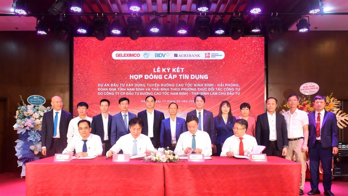 Agribank continues to affirm its leading role in financing national strategic infrastructure.