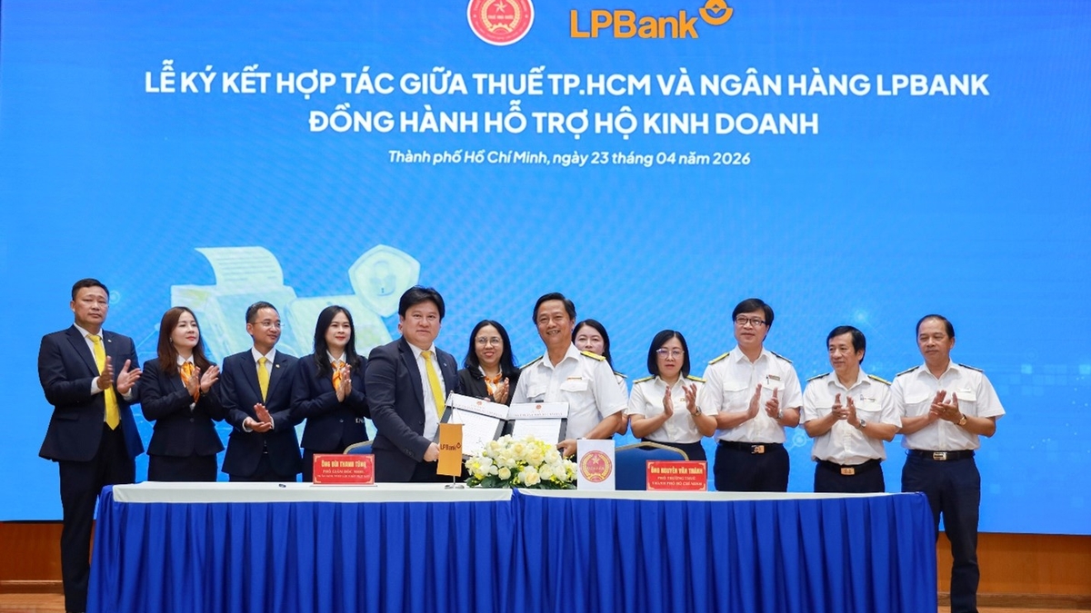 LPBank ký kết hợp tác với Thuế TP.HCM: Đồng hành hộ kinh doanh và cá nhân kinh doanh chuyển đổi số