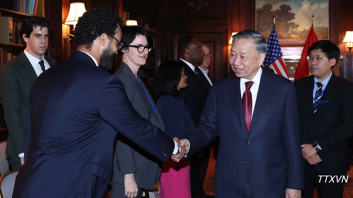 Image 10: 【照片】总书记兼国家主席杜林接见多位美国众议员。