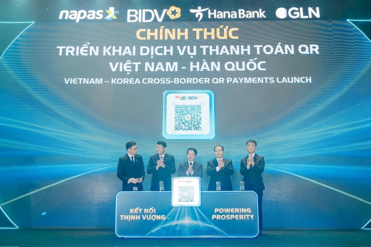 BIDV، ہانا بینک، اور ان کے شراکت دار ویتنام-کوریا QR ادائیگی کی سروس شروع کر رہے ہیں۔