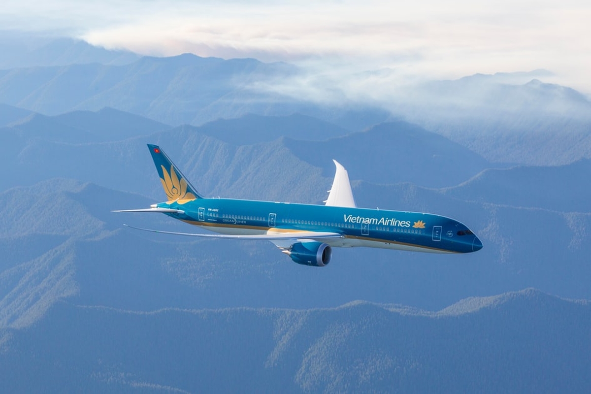 Společnost Vietnam Airlines oznamuje své finanční výsledky za 1. čtvrtletí roku 2026 a proaktivně se přizpůsobuje výkyvům na mezinárodním trhu.