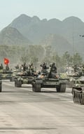 Tên lửa, xe chiến đấu 'Made in Vietnam' phô diễn sức mạnh tại buổi hợp luyện A80