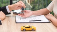 ¿Es necesario que un contrato de compraventa de un automóvil firmado por un particular esté notariado?