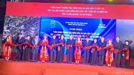 Åbningsceremoni for Tuyen Quang-provinsens landbrugsproduktuge og investeringsforbindelse for produktforbrug i Hai Phong.