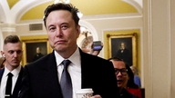 ドイツは、億万長者のイーロン・マスク氏が選挙に干渉したとして非難している。