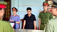 Thua Thien - Hue: Direktor eines Bergbauunternehmens wegen illegalen Steinabbaus verhaftet.