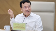 Nguyễn Manh Hung miniszter sürgette a tartományok és városok termelési és üzleti tevékenységekkel, valamint közberuházásokkal kapcsolatos kéréseinek kezelését.