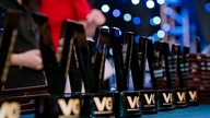 Udstedelse af ophavsretscertifikater til formatet for Vietnam Digital Content Creation Award.