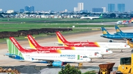 Les prix des billets d'avion doublent pendant le jour férié de la Fête nationale, le 2 septembre.