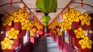 Unieke beelden van de "Spring Train" die tijdens oudejaarsavond reed.