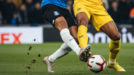 Den 29-årige mand pådrog sig en alvorlig testikelskade, mens han spillede fodbold.