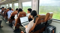 Le train qui transporte les voyageurs d'ouest en est de Hai Phong offre de nombreux avantages.
