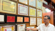 រឿងរ៉ាវរបស់បុរសម្នាក់ដែលបានងើបឡើងពីជីវិតក្រីក្រទៅជាអ្នកមានក្នុងនាមជា «កសិករមហាសេដ្ឋី»។