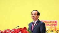 Nguyễn Van Nen, a 14. pártkongresszus dokumentumaival foglalkozó albizottság állandó tagja részt vett a Tay Ninh tartományi pártkongresszuson.