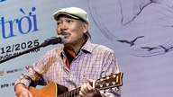 Hat Văn Cao Trần Tiến gesagt, er solle mit dem Singen aufhören und anfangen, Musik zu schreiben?