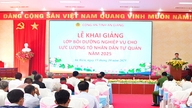 ផ្តល់ការបណ្តុះបណ្តាលវិជ្ជាជីវៈសម្រាប់ក្រុមសហគមន៍គ្រប់គ្រងដោយខ្លួនឯងនៅក្នុងឃុំចំនួន ៣។