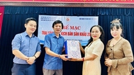 Seniman Rakyat Trinh Thuy Mui sangat memuji kualitas Kamp Kreatif Teater Tam Dao 2025.