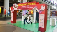 O Festival Vietnamita de Pho acontece no Our Tampines Hub, o maior centro comunitário de Singapura.