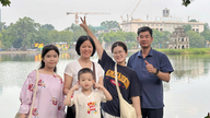 Những người “giữ lửa” nơi hậu phương