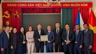 ផ្សព្វផ្សាយសៀវភៅ និងវប្បធម៌វៀតណាមនៅសាធារណរដ្ឋឆែក។