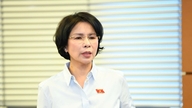 Nationalforsamlingsmedlem Tran Thi Nhi Ha (Hanoi): Der er behov for særlige politikker for at forbedre befolkningens kvalitet.
