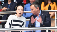 Madam Pang undskylder til det vietnamesiske fodboldforbund efter hændelsen, hvor det forkerte vietnamesiske flag blev brugt.