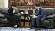 Frau Pang veröffentlicht ein Foto in der vietnamesischen Botschaft und entschuldigt sich für die Verwechslung der Flaggen.
