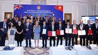 Pearson und EMG Education unterzeichnen strategische Partnerschaftsvereinbarung zur Förderung des Einsatzes von KI im Bildungsbereich in Vietnam