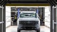 รถกระบะไฟฟ้าขนาดกลาง Ford รุ่นปี 2027 ราคา 30,000 ดอลลาร์: กลยุทธ์ใหม่