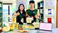 Nhóm sinh viên biến phế phẩm từ trái sầu riêng thành sản phẩm hữu ích cho nông nghiệp