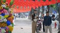 Hanoi syksyllä: Romanttinen kokemus kultaisen lehtien alla.