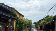In October, Vietnam welcomed 1.73 million international visitors, an increase of 13.8% compared to the previous month.
