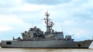 Ein Kreuzer der französischen Marine stattet Da Nang einen Höflichkeitsbesuch ab.